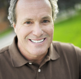 Buckhead dentist Dr. Todd Davis offers porcelain inlays and onlays